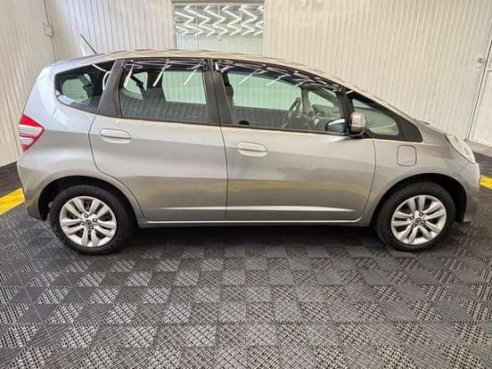 HONDA-FIT-1.4 DX 16V FLEX 4P MANUAL HONDA-FIT-2013