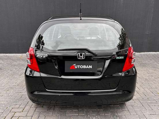 HONDA-FIT-2011