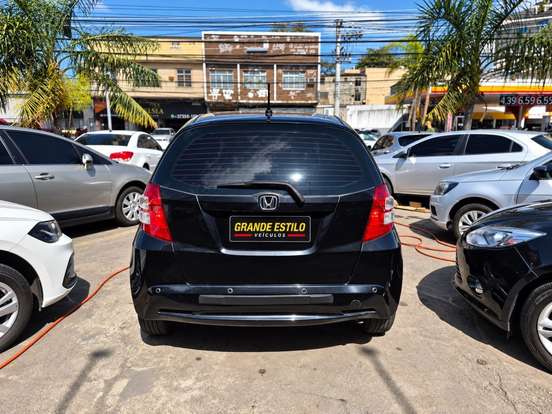 HONDA-FIT-2012