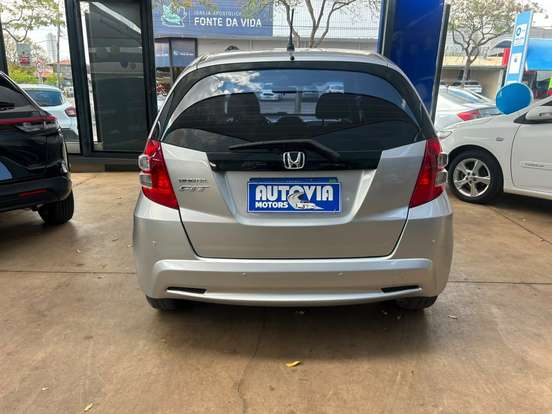 HONDA-FIT-2012