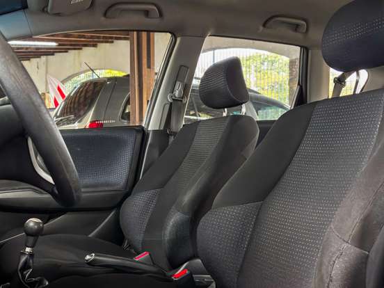 HONDA-FIT-1.4 LX 16V FLEX 4P MANUAL HONDA-FIT-2011