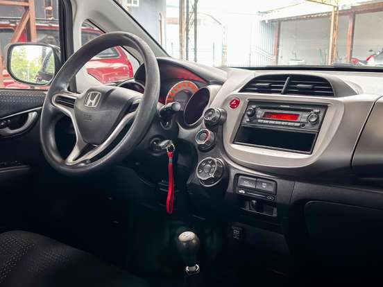 HONDA-FIT-1.4 LX 16V FLEX 4P MANUAL HONDA-FIT-2011