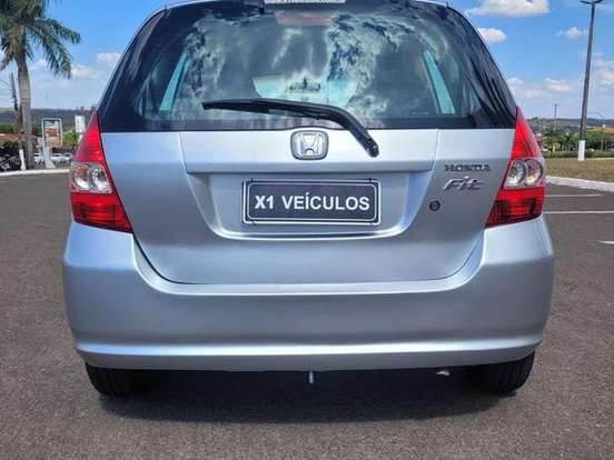 HONDA-FIT-1.4 LXL 8V GASOLINA 4P AUTOMÁTICO HONDA-FIT-2003