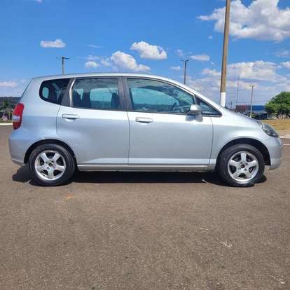 HONDA-FIT-2003
