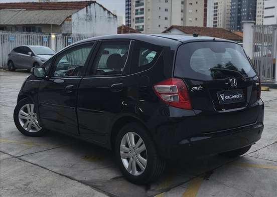 HONDA-FIT-2009