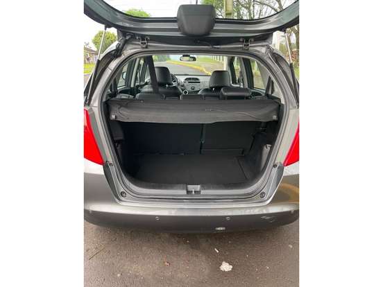HONDA-FIT-2010