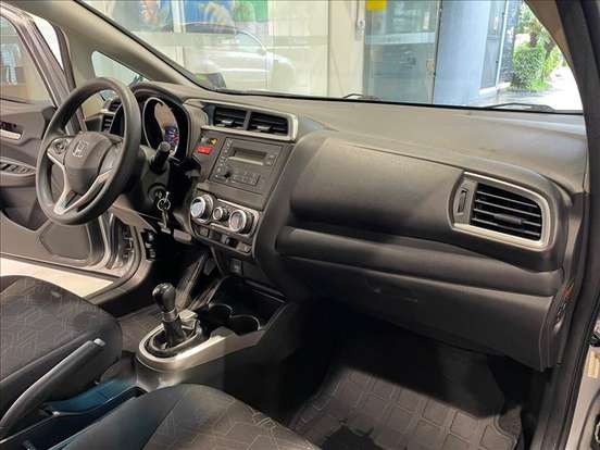 HONDA-FIT-1.5 LX 16V FLEX 4P MANUAL HONDA-FIT-2016