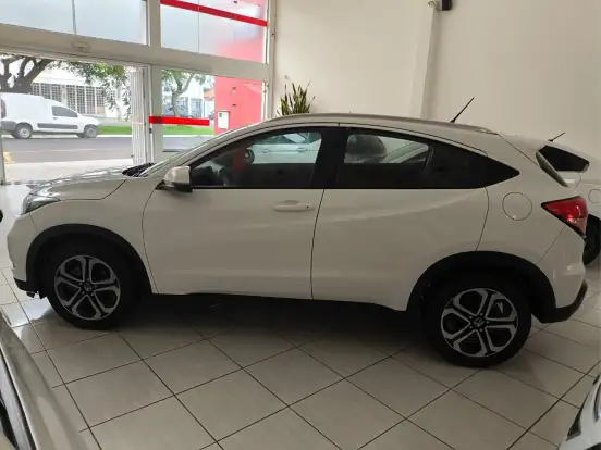 HONDA-HR-V-2017