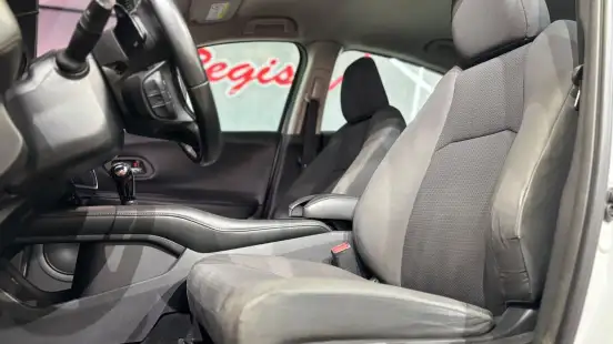 HONDA-HR-V-2021