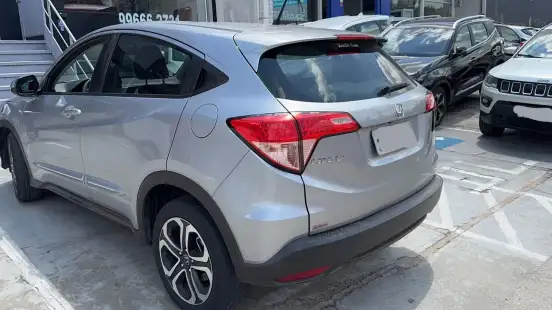 HONDA-HR-V-1.8 16V FLEX LX 4P AUTOMÁTICO HONDA-HR-V-2017