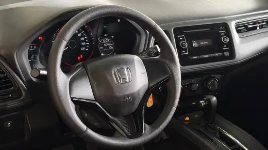 HONDA-HR-V-2016