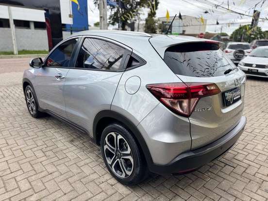 HONDA-HR-V-1.8 16V FLEX TOURING 4P AUTOMÁTICO HONDA-HR-V-2017