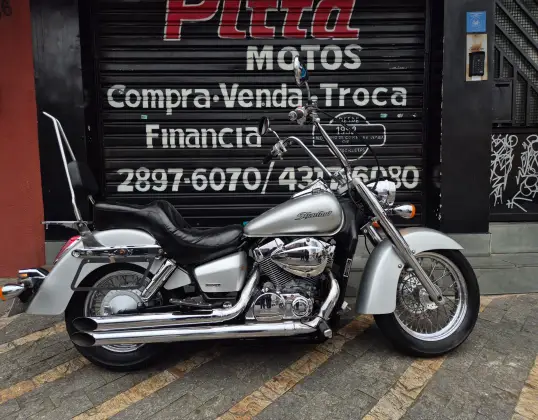 HONDA SHADOW 750 