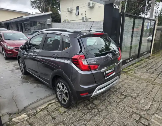 HONDA-WR-V-2017