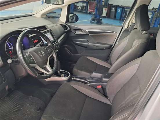 HONDA-WR-V-2019