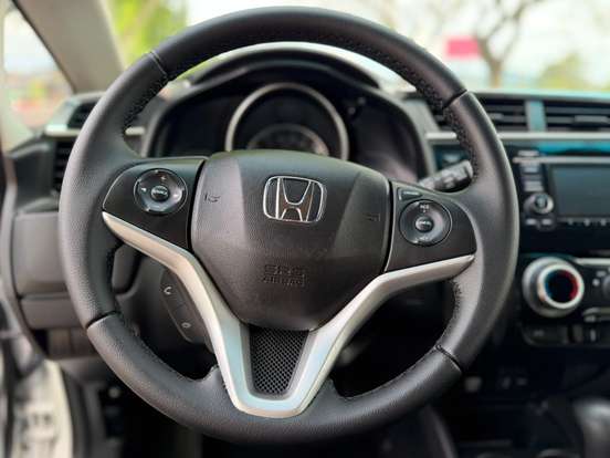 HONDA-WR-V-2017