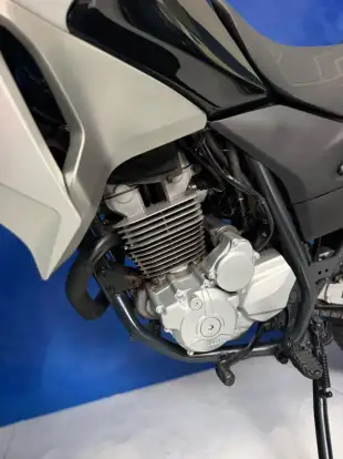 HONDA-XRE 300-2017
