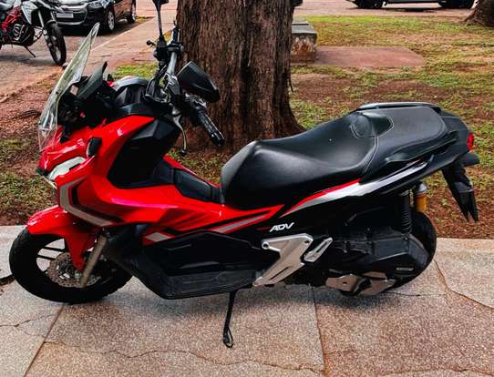 HONDA-ADV-2023
