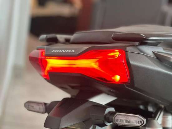 HONDA-ADV 160-2025