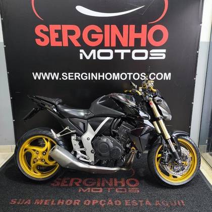HONDA CB 1000R 