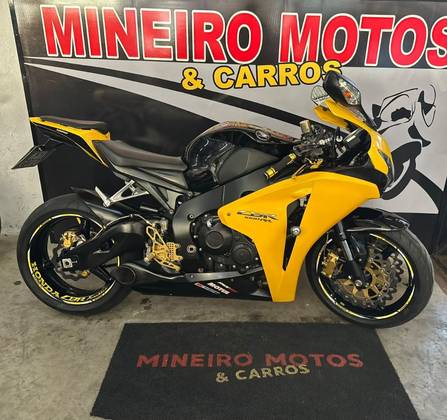 HONDA CBR 1000RR 