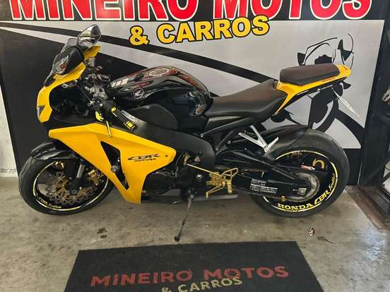 HONDA-CBR 1000RR HONDA-CBR 1000RR-2008