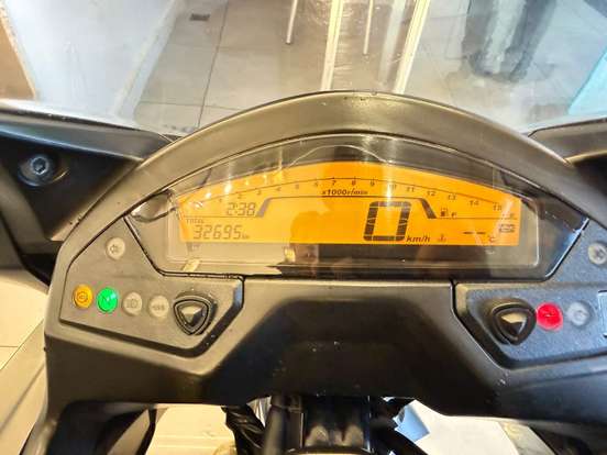 HONDA-CBR 600F-2012