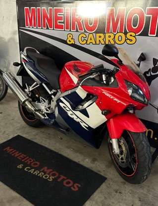 HONDA-CBR 600F-2002