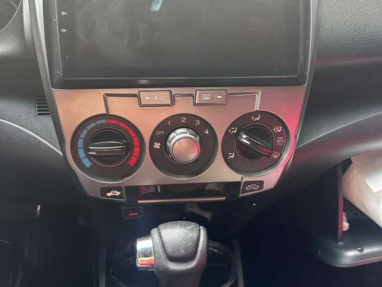 HONDA-CITY-1.5 LX 16V FLEX 4P AUTOMÁTICO HONDA-CITY-2012