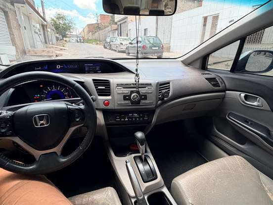 HONDA-CIVIC-2.0 LXR 16V FLEX 4P AUTOMÁTICO HONDA-CIVIC-2014
