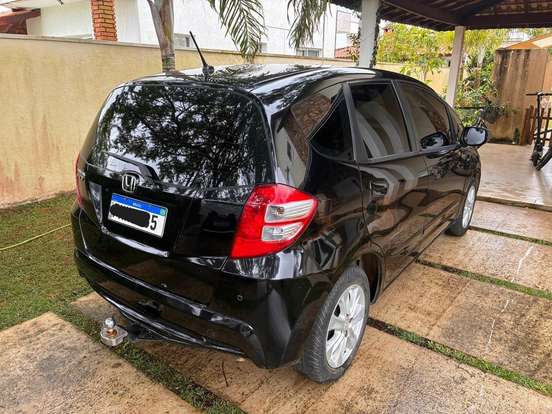 HONDA-FIT-2013