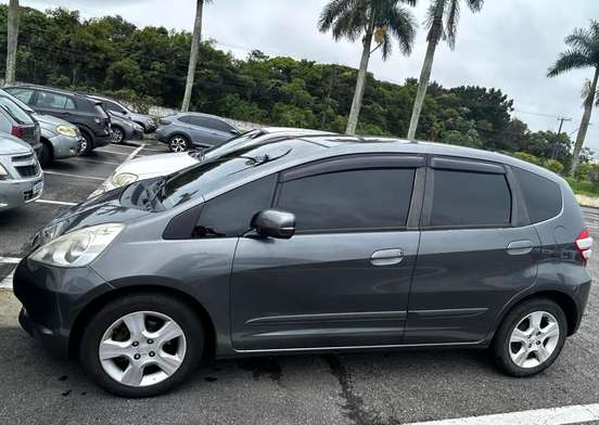 HONDA-FIT-2011