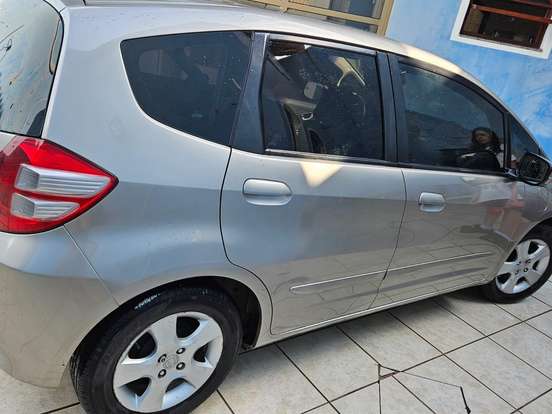 HONDA-FIT-2008