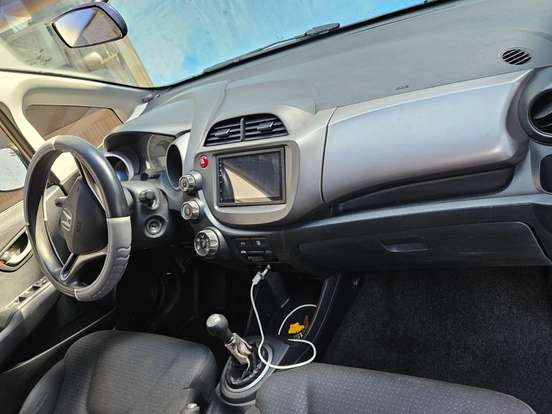 HONDA-FIT-2008