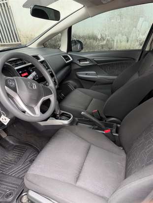HONDA-FIT-2015