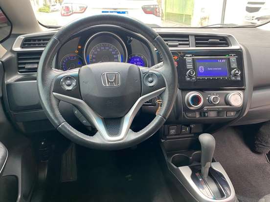 HONDA-FIT-2016