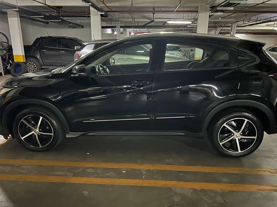 HONDA-HR-V-2021