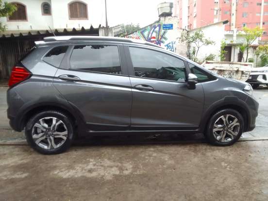 HONDA-WR-V-2017