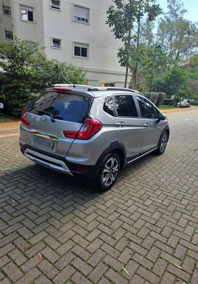 HONDA-WR-V-2017