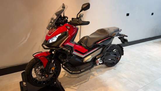 HONDA-X-ADV-2020