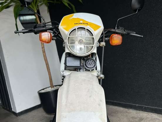 HONDA-XLX 250R HONDA-XLX 250R-1988