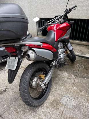 HONDA-XRE 300-2010