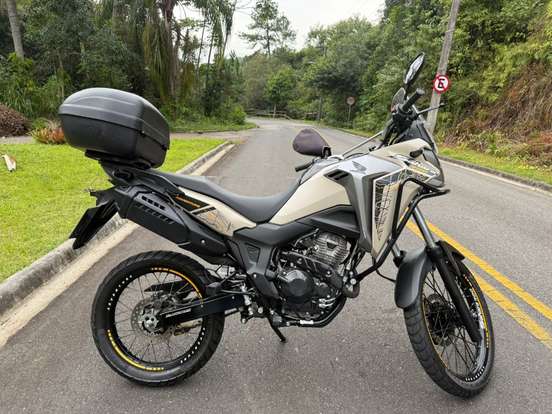 HONDA-XRE 300 SAHARA ADVENTURE-2024