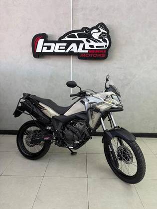 HONDA XRE 300 SAHARA 
