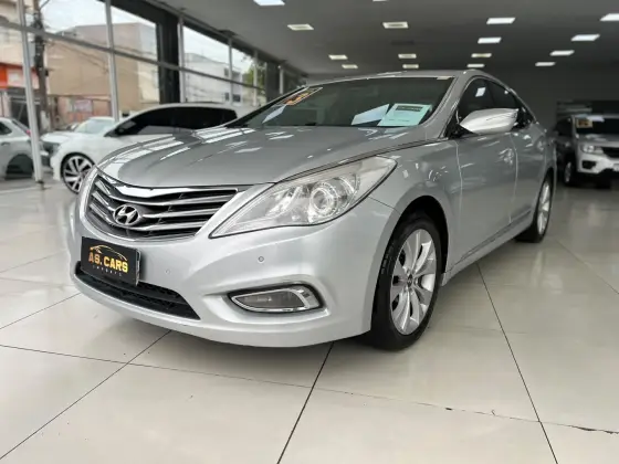 HYUNDAI AZERA 3.0 MPFI GLS V6 24V GASOLINA 4P AUTOMÁTICO