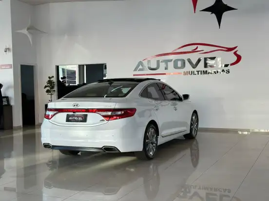 HYUNDAI-AZERA-3.0 MPFI GLS V6 24V GASOLINA 4P AUTOMÁTICO HYUNDAI-AZERA-2016