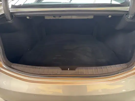 HYUNDAI-AZERA-3.0 MPFI GLS V6 24V GASOLINA 4P AUTOMÁTICO HYUNDAI-AZERA-2012