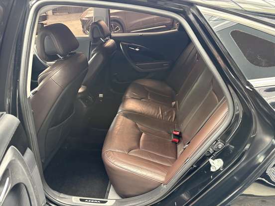 HYUNDAI-AZERA-3.0 MPFI GLS V6 24V GASOLINA 4P AUTOMÁTICO HYUNDAI-AZERA-2011