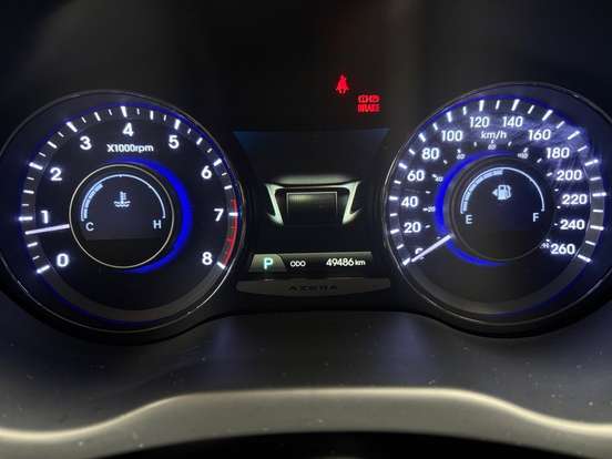 HYUNDAI-AZERA-2012