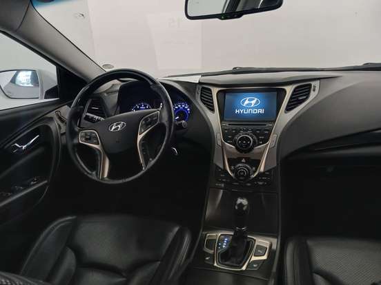 HYUNDAI-AZERA-3.0 MPFI GLS V6 24V GASOLINA 4P AUTOMÁTICO HYUNDAI-AZERA-2014